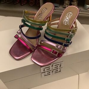 Women’s Strappy Sandals New size 6.5